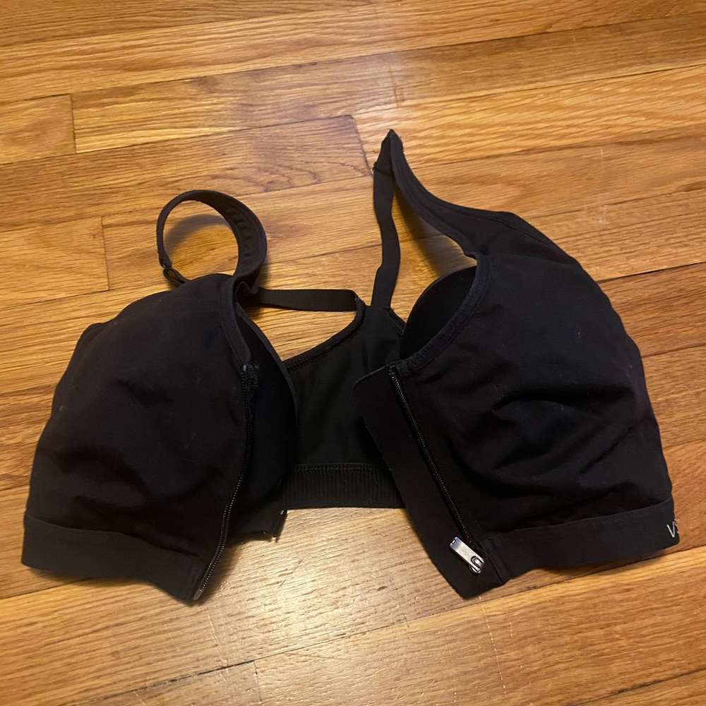 34c Front zip sportsbra